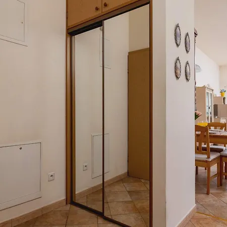 Kasprowicza Comfy For 4 Guests With Terrace By Renters