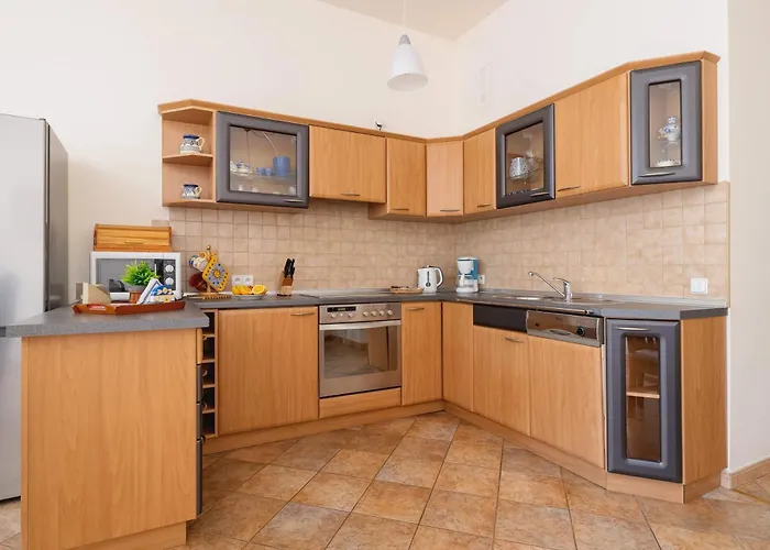 Kasprowicza Comfy For 4 Guests With Terrace By Renters 아파트